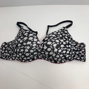 Victoria’s Secret Bra sz34B
